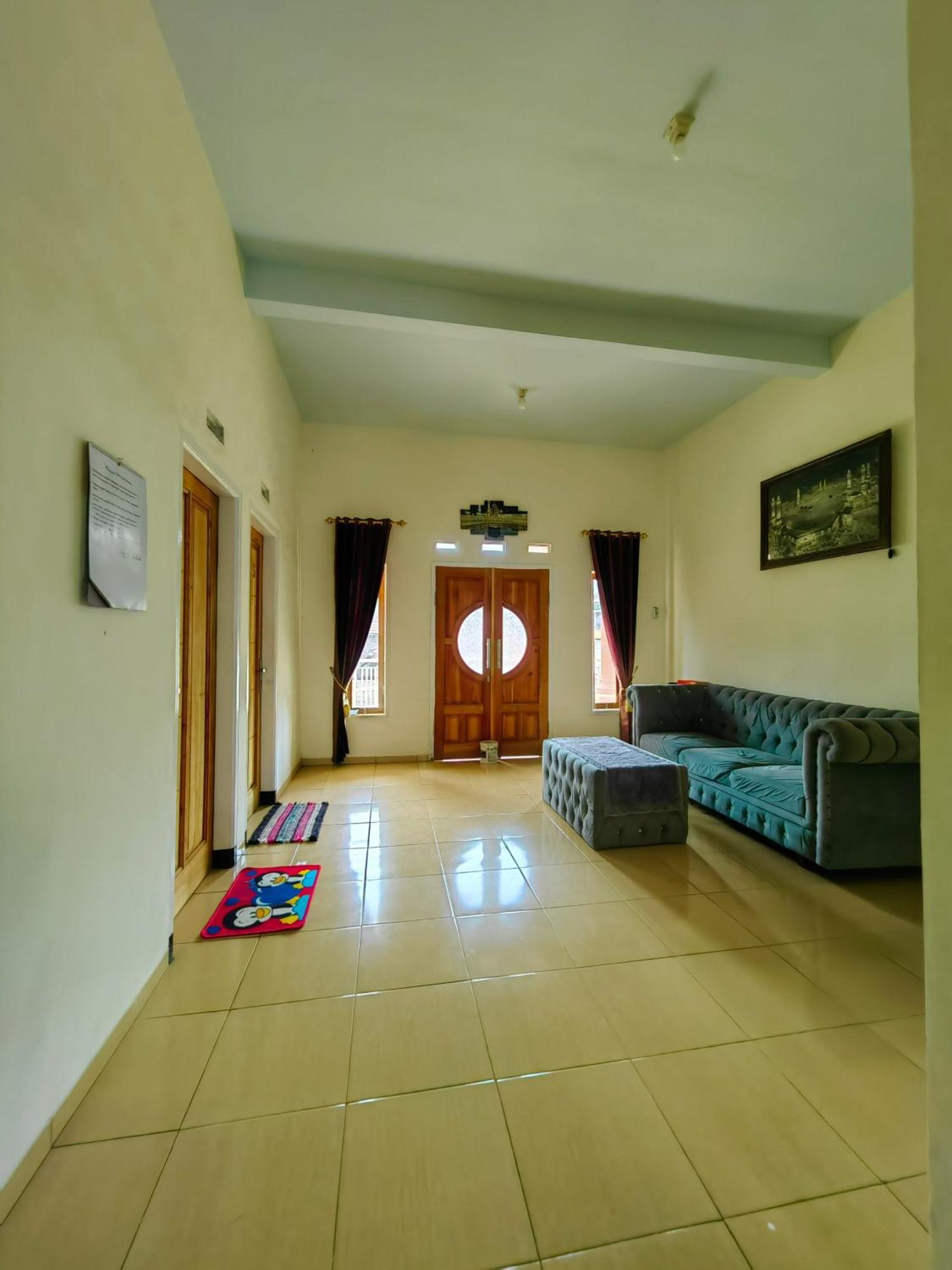 Nina Guest House Uin Malang Ngadipuro Luaran gambar